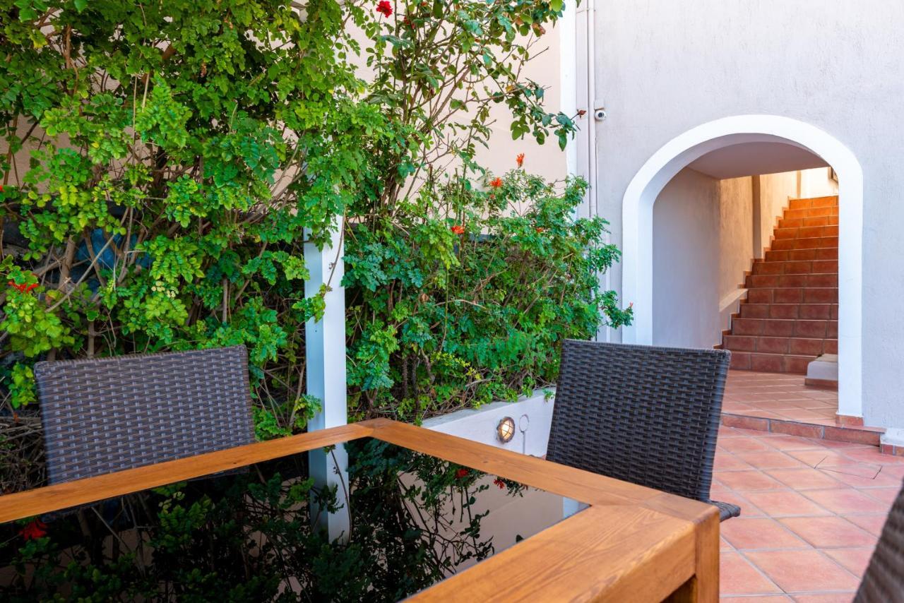 Villa By Hotel Thira Fira  Exterior foto